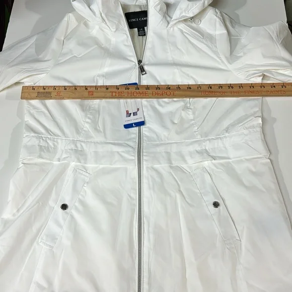 NWT Vince Camuto Ladies' Rain Jacket - Picture 7 of 12